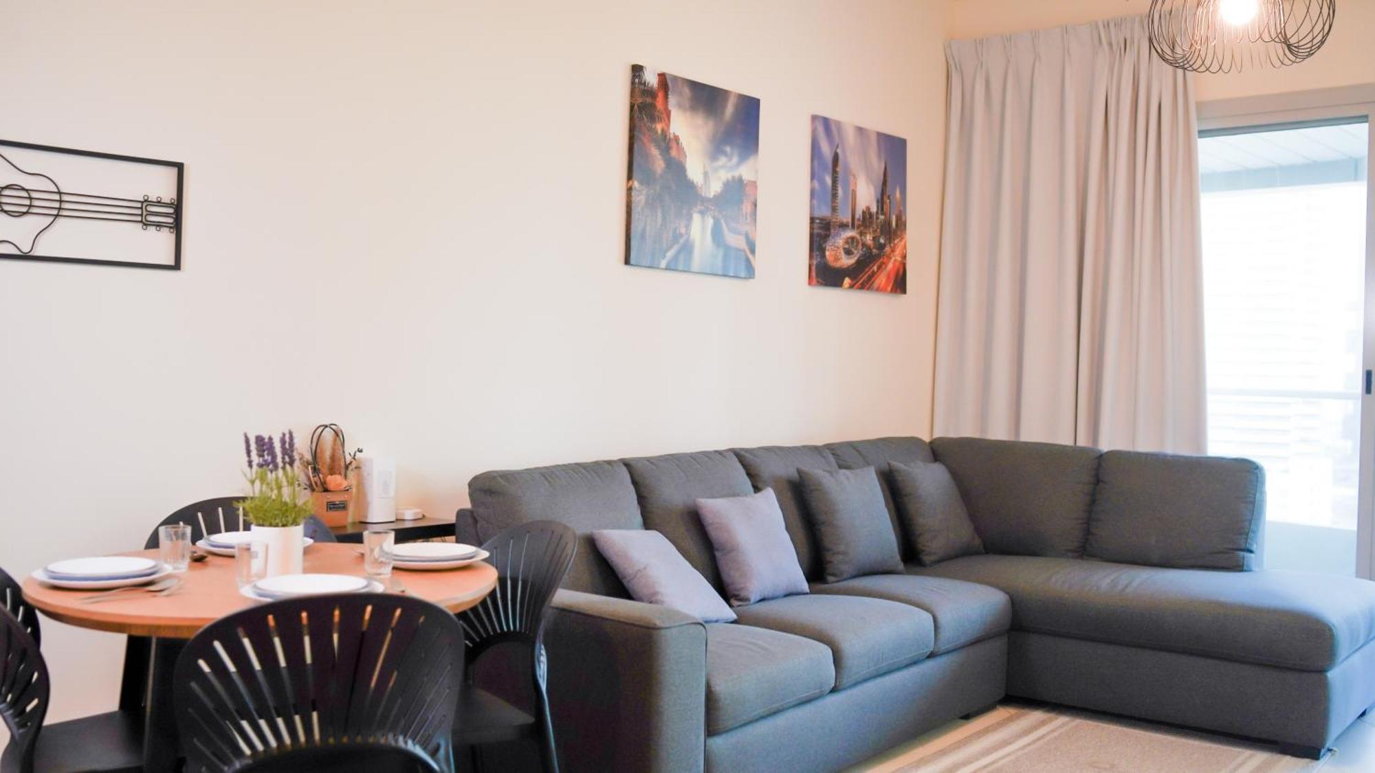 Spacious 2 Bed Apt At Marina High Floor Dubai Exteriör bild