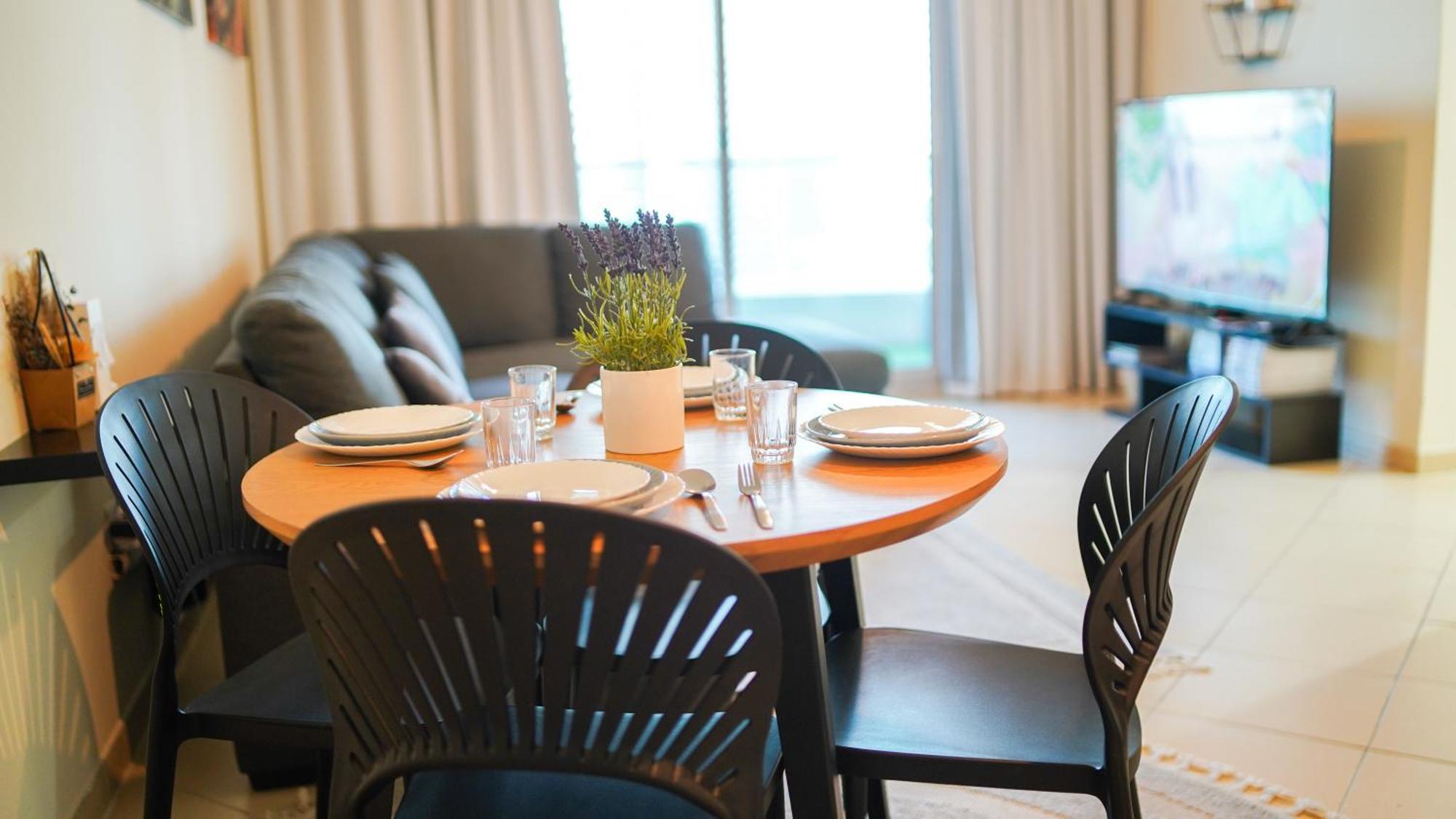 Spacious 2 Bed Apt At Marina High Floor Dubai Exteriör bild