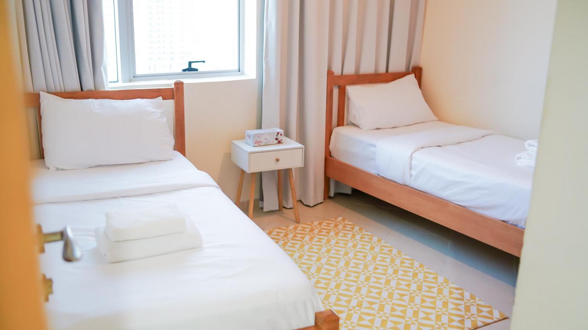 Spacious 2 Bed Apt At Marina High Floor Dubai Exteriör bild