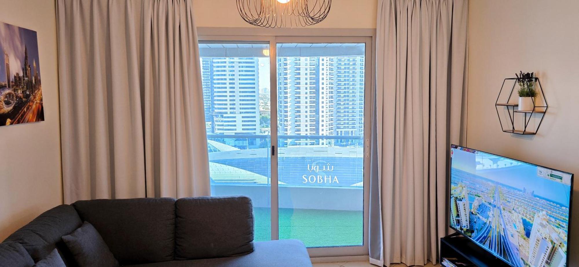 Spacious 2 Bed Apt At Marina High Floor Dubai Exteriör bild