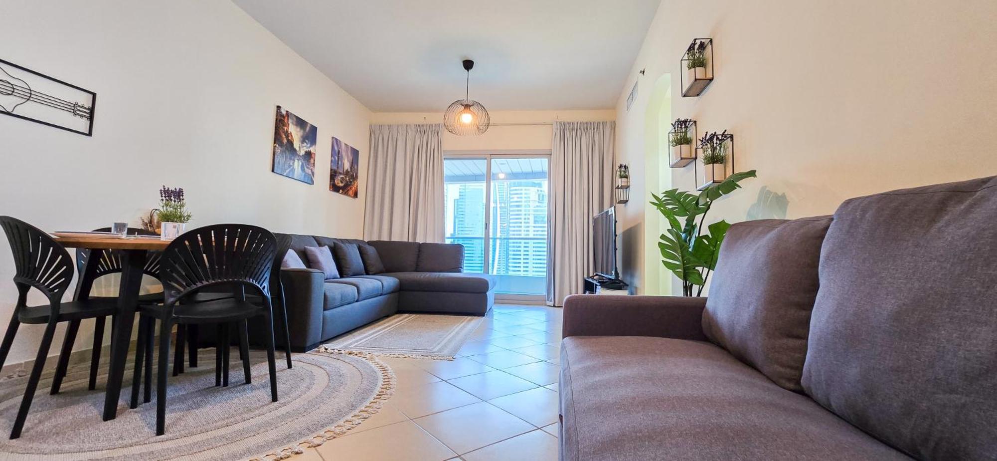 Spacious 2 Bed Apt At Marina High Floor Dubai Exteriör bild
